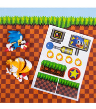 Load image into Gallery viewer, Sonic The Hedgehog Comic Ons wall heroes with Sonic and Tails figures and decals.