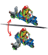 Load image into Gallery viewer, Teenage Mutant Ninja Turtles Movie Battle Cycle with Raphael Action Figure and Transformable Side Car.