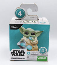 Load image into Gallery viewer, Star Wars The Bounty Collection Series 4 - Cookie Eating