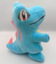 Load image into Gallery viewer, Totodile 8" Plush Pokemon side on shot
